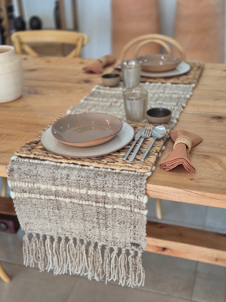 CAMINO DE MESA TELAR LANA DE OVEJA Y LLAMA