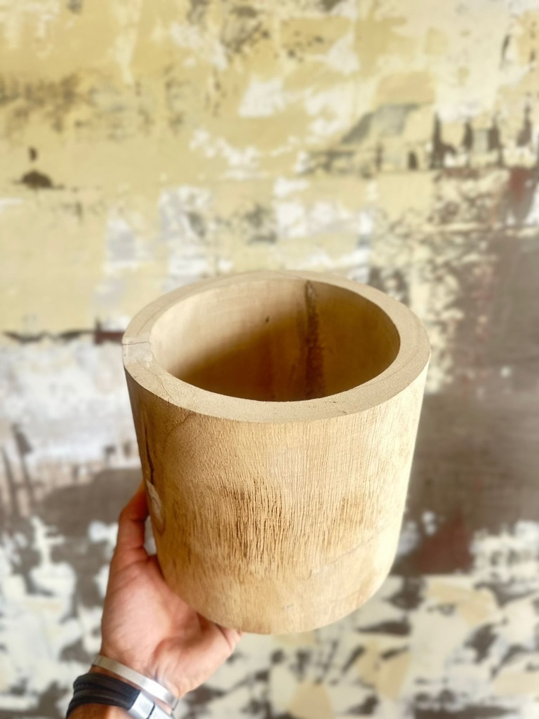 MACETA MADERA CILINDRICA