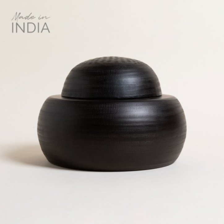 CAJA CON TAPA PALI NEGRO 29X20 CM